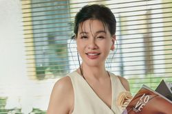 Cát Phượng gây chú ý với chia sẻ về cuộc sống độc thân