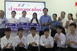 “ATV Tiếp bước đến trường” trao học bổng cho học sinh đạt kết quả cao