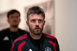 Vì sao Manchester United quyết định không vung 300 triệu bảng mua sắm ở kỳ chuyển nhượng hè?