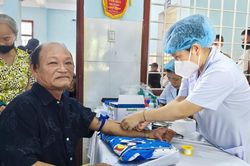 Gần 3.900 người dân xã Thăng An được khám sức khỏe sàng lọc miễn phí