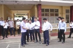Phó Chủ tịch UBND tỉnh Huỳnh Minh Tuấn khảo sát dự án cải tạo Trường THPT Trần Hưng Đạo