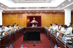 Ban Thường vụ Tỉnh ủy tổ chức hội nghị kỳ chuyên đề