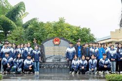 Điểm sáng trong công tác phát triển đảng viên tại Pha Long