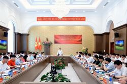 Bí thư Tỉnh ủy Dương Quốc Huy: Tạo động lực tăng trưởng nhanh, bền vững, quyết tâm hoàn thành mục tiêu tăng trưởng năm 2026 từ 10,1% trở lên