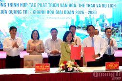 Hợp tác phát triển toàn diện ngành Văn hóa, Thể thao và Du lịch Khánh Hòa-Quảng Trị