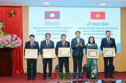 Lễ trao tặng Huân chương của nước CHDCND Lào cho các tập thể, cá nhân tỉnh Sơn La
