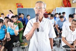Phong Phú: Người dân kiến nghị các vấn đề dân sinh