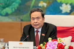 Chủ tịch Quốc hội Trần Thanh Mẫn ký ban hành 3 Nghị quyết về nhân sự và đơn vị hành chính