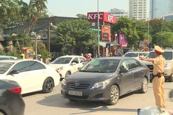 Vượt nắng, vượt gió trên những tuyến đường 'Ba nhất'