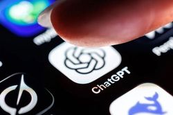Chia tay bạn gái, người đàn ông tìm đến ChatGPT để tâm sự: Những tin nhắn khiến FBI phải vào cuộc