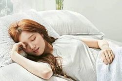 8 thực phẩm quen thuộc có thể hỗ trợ giấc ngủ, nhiều người thường bỏ qua