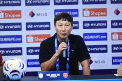 HLV Kim Sang-sik: Tuyển Việt Nam vẫn còn thiếu sót, cần xem lại