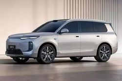 Tin xe 17/8: BYD Sealion 08 sạc pin 97% trong 9 phút, Cadillac XT5 có LiDAR