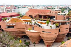 Biến 'trầm tích' của quá khứ thành nguồn lực cho tương lai