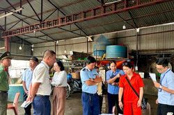 Phường Hoàng Mai kiểm tra tháo gỡ điểm nghẽn chợ cá Yên Sở