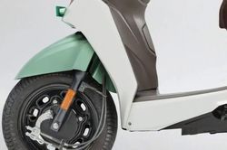 Đỉnh hơn cả SH Mode, xe máy điện giá 30 triệu đồng thiết kế cá tính, đi 142km/lần sạc, nâng cấp công nghệ