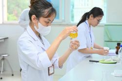 Mức trần học phí chưa tính đủ chi phí đào tạo thực tế khối ngành sức khỏe
