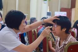 Hà Nội: Đẩy nhanh tiến độ khám sức khỏe định kỳ hoặc khám sàng lọc miễn phí cho người dân