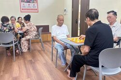 Chăm sóc bán trú: Tăng cường kết nối cộng đồng cho người cao tuổi