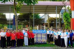 'Ngôi nhà xanh' biến phế liệu thành nguồn quỹ sẻ chia ở Mậu A