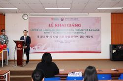 Khai giảng kho&aacute; tiếng H&agrave;n miễn ph&iacute; d&agrave;nh cho người d&acirc;n Đ&agrave; Nẵng