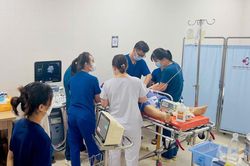 Cấp cứu khẩn ca sốc mất máu do vỡ khối chửa ngoài tử cung