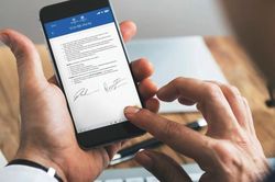 HỢP ĐỒNG ĐIỆN TỬ khi giao dịch trên sàn dữ liệu