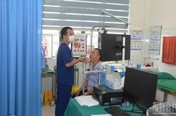 Lào Cai đẩy nhanh tiến độ khám sức khỏe định kỳ, khám sàng lọc miễn phí cho nhân dân
