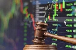 Chứng khoán ngày 18/8: VN-Index tăng nhẹ, nhóm năng lượng và bất động sản nâng đỡ thị trường