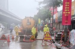 H&agrave; Nội k&iacute;ch hoạt kịch bản ứng ph&oacute; cao nhất trước mưa lớn
