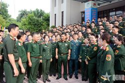 Thượng tướng Lê Quang Minh tổng duyệt chương trình Tổng kết, trao Giải thưởng Tuổi trẻ sáng tạo trong Quân đội lần thứ 26