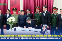 Thủ tướng Lê Minh Hưng dẫn đầu Đoàn đại biểu Đảng, Nhà nước, Mặt trận Tổ quốc Việt Nam viếng nguyên Thủ tướng Quốc vụ viện nước Cộng hòa nhân dân Trung Hoa Chu Dung Cơ