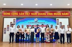 Truyền dạy nghệ thuật diễn xướng dân gian và hô hát bài Chòi
