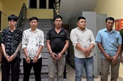 Khởi tố nhóm côn đồ làng