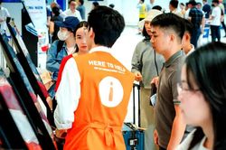 Các chặng bay từ Hà Nội và TPHCM có tỷ lệ đặt chỗ tăng nhanh trong kỳ nghỉ 2-9