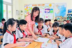 Hà Nội thực hiện sắp xếp, tái cấu trúc trường học và giảm sĩ số lớp học