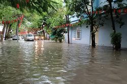 Hải Ph&ograve;ng chỉ đạo khẩn ứng ph&oacute; nguy cơ mưa lớn, sạt lở đất