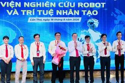 Trường ĐH Nam Cần Thơ c&oacute; Viện Nghi&ecirc;n cứu Robot, AI v&agrave; Doanh nghiệp c&ocirc;ng nghệ số