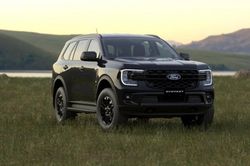 Top 4 xe SUV 7 chỗ bán chạy nhất tháng 7/2026: Ford Everest tiếp tục dẫn đầu