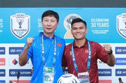 Ông Kim Sang-sik hé lộ điểm yếu hành lang cánh đội tuyển Việt Nam