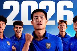 CĐV Th&aacute;i Lan: 'Cứ chơi thế n&agrave;y th&igrave; sao v&ocirc; địch được?'