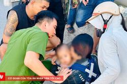 Kịp thời ngăn người phụ nữ bế con nhỏ định nhảy cầu