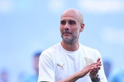 Pep Guardiola đưa ra quyết định gây sốc về tương lai