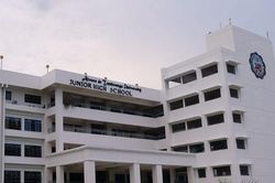 Nổ s&uacute;ng ở trường học Philippines, 4 người thiệt mạng