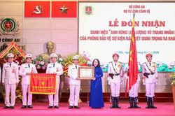 Ph&oacute; Chủ tịch nước: Đẩy mạnh ứng dụng khoa học, c&ocirc;ng nghệ trong c&ocirc;ng t&aacute;c cảnh vệ