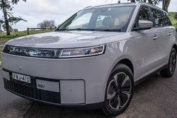 Jaecoo J5 EV: Giá rẻ, trang bị phong phú nhưng vẫn lộ nhiều điểm yếu trên đường