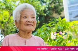 Nữ đảng viên 77 năm tuổi Đảng kể chuyện ngày khởi nghĩa giành chính quyền