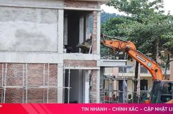 S&ocirc;i nổi thi đua ch&agrave;o mừng 35 năm t&aacute;i lập tỉnh