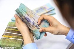 Lãi suất ngân hàng ngày 18/8: Nhiều ngân hàng áp mức trần cho kỳ hạn ngắn