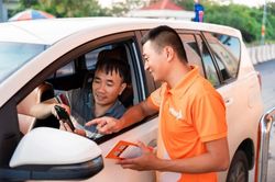 Hàng triệu tài khoản giao thông bị thu thêm khoản phí liên kết thanh toán